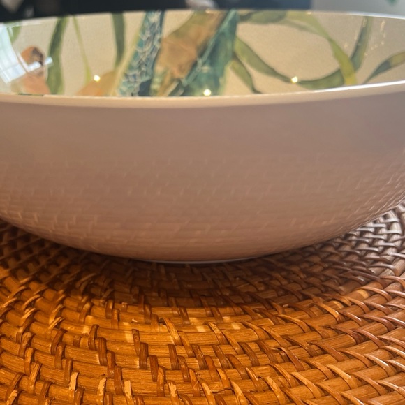 Tommy Bahama Melamine Sea Turtles Large 12” Serving Bowl Coastal Ocean New - Picture 8 of 9